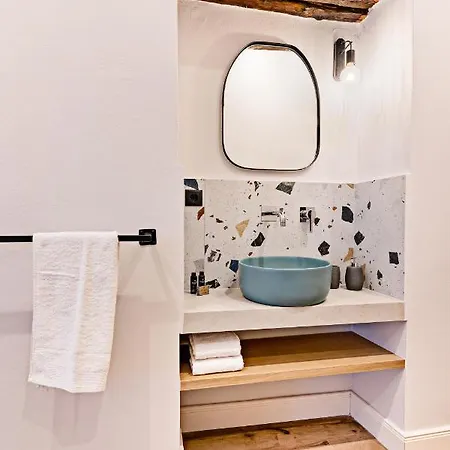 Oniro Suites *